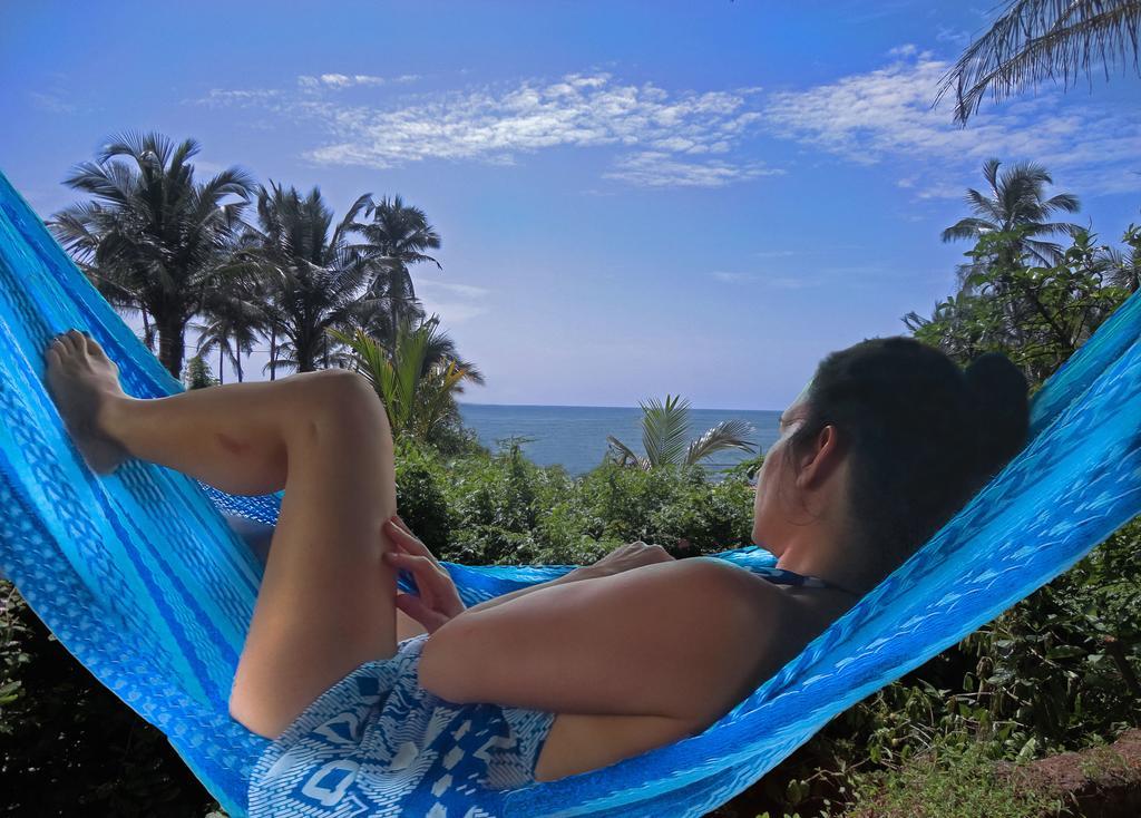 The Yuppi Hippi Hideout Hotel Anjuna Ngoại thất bức ảnh